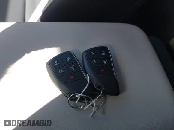 ✅ 2024 Honda Prologue Touring • VIN: 3GPKHXRJ2RS544929 • Lot: 43448881. Listed on IAAI with 4,549 mi. Free auction sales archive from the USA and detailed vehicle history report at DreamBid. Image 11.