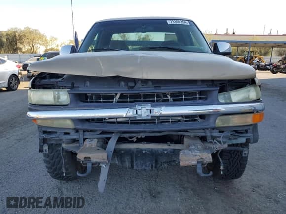 ✅ 1999 Chevrolet Silverado 1500 LS • VIN: 2GCEK19T9X1290143 • Лот: 73399264. Опубликован ранее на Copart с пробегом 277 950 миль. Бесплатный доступ к архиву аукционных продаж из США и подробный отчёт об истории автомобиля на DreamBid. Изображение 5.