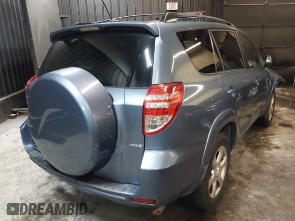 ✅ 2010 Toyota RAV4 Limited • VIN: 2T3DK4DV7AW021613 • Lot: 41569007. Listed on IAAI with 140,160 mi. Free auction sales archive from the USA and detailed vehicle history report at DreamBid. Image 4.