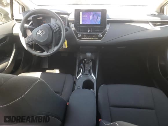 ✅ 2025 Toyota Corolla Hybrid LE • VIN: JTDBDMHE2SJ012412 • Lot: 57169775. Wystawiony na Copart z przebiegiem 2 962 mil. Bezpłatny archiwum sprzedaży aukcyjnych z USA i szczegółowy raport historii pojazdu na DreamBid. Zdjęcie 8.