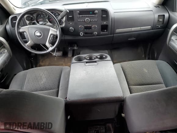 ✅ 2007 Chevrolet Silverado 2500HD Work Truck • VIN: 1GCHK29K77E505883 • Лот: 91685605. Опубликован ранее на Copart с пробегом 199 408 миль. Бесплатный доступ к архиву аукционных продаж из США и подробный отчёт об истории автомобиля на DreamBid. Изображение 8.