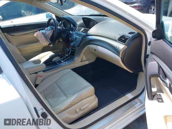 ✅ 2013 Acura TL Advance • VIN: 19UUA8F77DA000869 • Lot: 42719446. Wystawiony na IAAI z przebiegiem 222 079 mil. Bezpłatny archiwum sprzedaży aukcyjnych z USA i szczegółowy raport historii pojazdu na DreamBid. Zdjęcie 5.