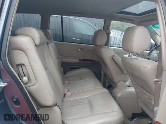 ✅ 2007 Toyota Highlander w/3rd Row • VIN: JTEEP21A370218203 • Lot: 42369104. Wystawiony na IAAI z przebiegiem 215 791 mil. Bezpłatny archiwum sprzedaży aukcyjnych z USA i szczegółowy raport historii pojazdu na DreamBid. Zdjęcie 8.