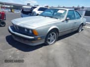 ✅ 1987 BMW 6 Series 635CSi • VIN: WBAEC8408H3265892 • Lot: 42636094. Wystawiony na IAAI z przebiegiem 152 446 mil. Bezpłatny archiwum sprzedaży aukcyjnych z USA i szczegółowy raport historii pojazdu na DreamBid. Zdjęcie 2.