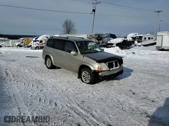 ✅ 2005 Suzuki XL7 LX • VIN: JS3TX92V054105984 • Lot: 89070865. Wystawiony na Copart z przebiegiem 135 453 mil. Bezpłatny archiwum sprzedaży aukcyjnych z USA i szczegółowy raport historii pojazdu na DreamBid. Zdjęcie 11.