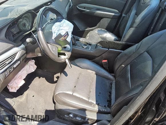 ✅ 2019 Cadillac XT4 FWD Premium Luxury • VIN: 1GYFZCR42KF162018 • Lot: 67943105. Wystawiony na Copart z przebiegiem 34 290 mil. Bezpłatny archiwum sprzedaży aukcyjnych z USA i szczegółowy raport historii pojazdu na DreamBid. Zdjęcie 7.