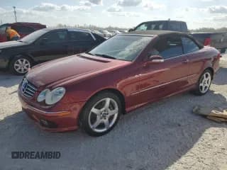 ✅ 2005 Mercedes-Benz CLK 500 • VIN: WDBTK75J15F146508 • Lot: 77762524. Wystawiony na Copart z przebiegiem Nie podano. Bezpłatny archiwum sprzedaży aukcyjnych z USA i szczegółowy raport historii pojazdu na DreamBid. Zdjęcie 1.