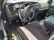 ✅ 2004 Dodge 2500 ST • VIN: 3D7KA28D84G159140 • Lot: 60584795. Wystawiony na Copart z przebiegiem 242 612 mil. Bezpłatny archiwum sprzedaży aukcyjnych z USA i szczegółowy raport historii pojazdu na DreamBid. Zdjęcie 8.