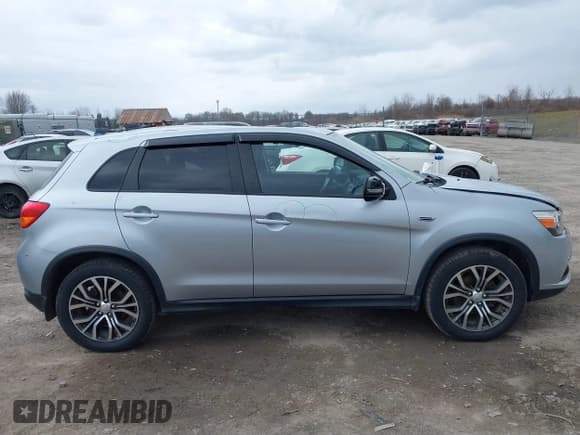 ✅ 2017 Mitsubishi Outlander SE • VIN: JA4AR3AW9HZ031506 • Lot: 41825329. Listed on IAAI with 88,842 mi. Free auction sales archive from the USA and detailed vehicle history report at DreamBid. Image 13.