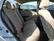 ✅ 2016 Hyundai Accent SE • VIN: KMHCT4AE4GU947983 • Лот: 80481053. Опубликован ранее на Copart с пробегом 114 719 миль. Бесплатный доступ к архиву аукционных продаж из США и подробный отчёт об истории автомобиля на DreamBid. Изображение 10.