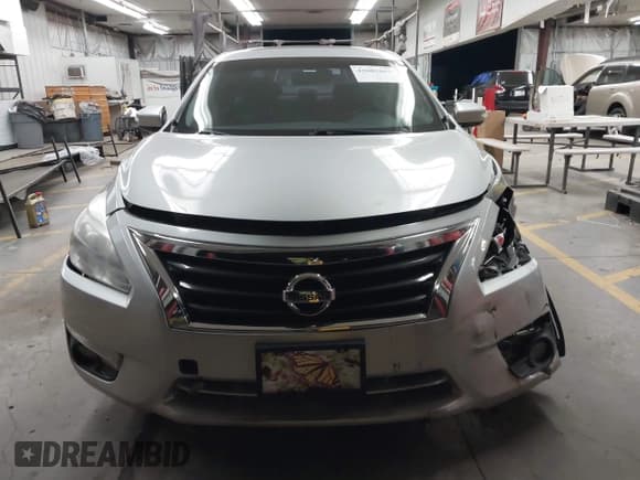 ✅ 2015 Nissan Altima SL • VIN: 1N4BL3AP6FC197220 • Лот: 42603662. Опубликован ранее на IAAI с пробегом 116 884 миль. Бесплатный доступ к архиву аукционных продаж из США и подробный отчёт об истории автомобиля на DreamBid. Изображение 12.