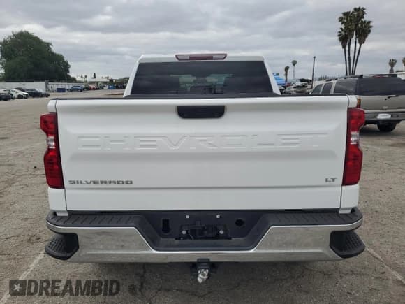 ✅ 2023 Chevrolet Silverado 1500 LT • VIN: 1GCPACEK7PZ231619 • Lot: 53517395. Wystawiony na Copart z przebiegiem 17 243 mil. Bezpłatny archiwum sprzedaży aukcyjnych z USA i szczegółowy raport historii pojazdu na DreamBid. Zdjęcie 6.