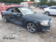 ✅ 2010 Audi A5 Premium Plus • VIN: WAUJFAFH1AN016201 • Lot: 43296203. Wystawiony na IAAI z przebiegiem 75 945 mil. Bezpłatny archiwum sprzedaży aukcyjnych z USA i szczegółowy raport historii pojazdu na DreamBid. Zdjęcie 1.