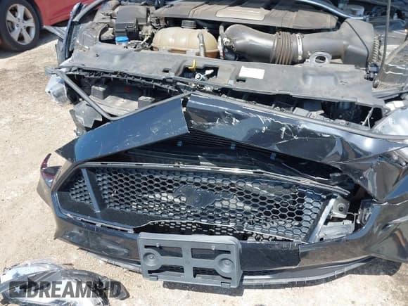 ✅ 2020 Ford Mustang GT • VIN: 1FA6P8CF3L5124264 • Lot: 42735508. Listed on IAAI with 69,816 mi. Free auction sales archive from the USA and detailed vehicle history report at DreamBid. Image 6.