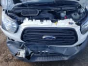 ✅ 2017 Ford Transit • VIN: 1FTYE2YM9HKB55153 • Лот: 72797174. Опубликован ранее на Copart с пробегом 124 754 миль. Бесплатный доступ к архиву аукционных продаж из США и подробный отчёт об истории автомобиля на DreamBid. Изображение 11.