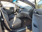 ✅ 2011 Hyundai Sonata SE • VIN: 5NPEC4AC3BH110270 • Лот: 43674405. Опубликован ранее на IAAI с пробегом 90 279 миль. Бесплатный доступ к архиву аукционных продаж из США и подробный отчёт об истории автомобиля на DreamBid. Изображение 5.