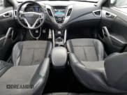 ✅ 2014 Hyundai Veloster • VIN: KMHTC6ADXEU184741 • Lot: 81136964. Wystawiony na Copart z przebiegiem 85 453 mil. Bezpłatny archiwum sprzedaży aukcyjnych z USA i szczegółowy raport historii pojazdu na DreamBid. Zdjęcie 8.