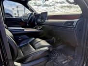 ✅ 2019 Lincoln Navigator Reserve • VIN: 5LMJJ2LT3KEL21970 • Lot: 94806815. Listed on Copart with 87,274 mi. Free auction sales archive from the USA and detailed vehicle history report at DreamBid. Image 5.