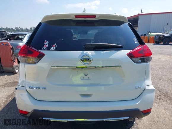 ✅ 2017 Nissan Rogue SV • VIN: JN8AT2MT9HW151511 • Lot: 43174081. Listed on IAAI with 104,937 mi. Free auction sales archive from the USA and detailed vehicle history report at DreamBid. Image 16.