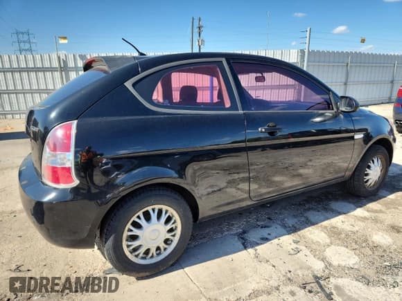 ✅ 2009 Hyundai Accent GS • VIN: KMHCM36C19U106818 • Лот: 83756035. Опубликован ранее на Copart с пробегом 171 354 миль. Бесплатный доступ к архиву аукционных продаж из США и подробный отчёт об истории автомобиля на DreamBid. Изображение 3.