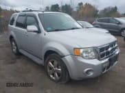 ✅ 2009 Ford Escape Limited • VIN: 1FMCU04G39KA92288 • Lot: 43573741. Listed on IAAI with 143,621 mi. Free auction sales archive from the USA and detailed vehicle history report at DreamBid. Image 1.