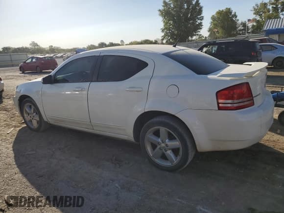 ✅ 2008 Dodge Avenger R/T • VIN: 1B3LC76M98N649755 • Лот: 75828004. Опубликован ранее на Copart с пробегом 193 260 миль. Бесплатный доступ к архиву аукционных продаж из США и подробный отчёт об истории автомобиля на DreamBid. Изображение 2.