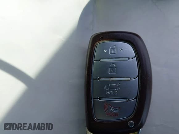 ✅ 2017 Hyundai Sonata Limited • VIN: 5NPE34AF3HH511255 • Lot: 43652931. Listed on IAAI with 173,831 mi. Free auction sales archive from the USA and detailed vehicle history report at DreamBid. Image 11.