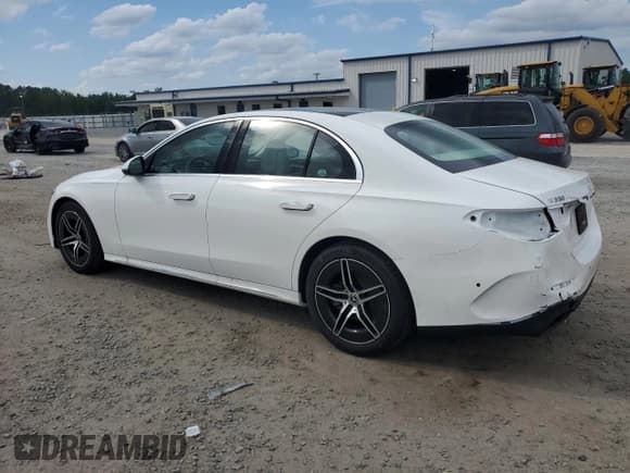 ✅ 2025 Mercedes-Benz E 350 • VIN: W1KLF4HB4SA131511 • Lot: 66153115. Wystawiony na Copart z przebiegiem 864 mil. Bezpłatny archiwum sprzedaży aukcyjnych z USA i szczegółowy raport historii pojazdu na DreamBid. Zdjęcie 2.