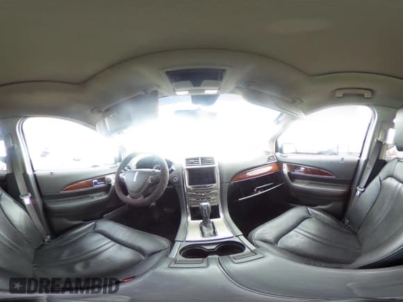 ✅ 2012 Lincoln MKX • VIN: 2LMDJ8JK6CBL03025 • Lot: 43538219. Wystawiony na IAAI z przebiegiem 72 684 mil. Bezpłatny archiwum sprzedaży aukcyjnych z USA i szczegółowy raport historii pojazdu na DreamBid. Zdjęcie 18.