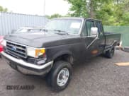 ✅ 1990 Ford F-250 • VIN: 1FTHX26H7LKB53460 • Лот: 42156821. Опубликован ранее на IAAI с пробегом 12 232 миль. Бесплатный доступ к архиву аукционных продаж из США и подробный отчёт об истории автомобиля на DreamBid. Изображение 17.