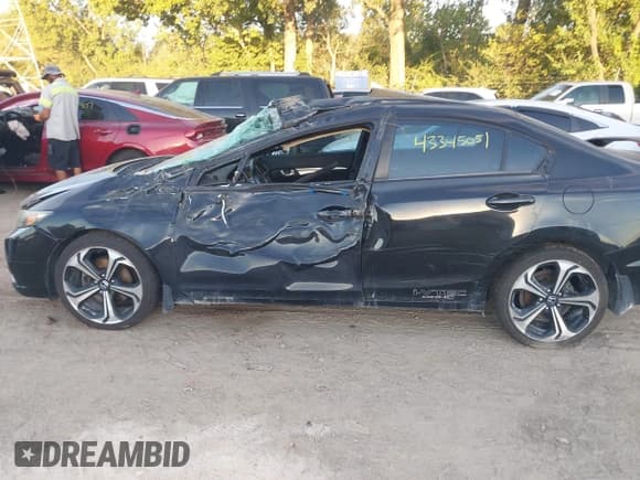 ✅ 2015 Honda Civic Si • VIN: 2HGFB6E57FH703628 • Lot: 43345051. Wystawiony na IAAI z przebiegiem 263 789 mil. Bezpłatny archiwum sprzedaży aukcyjnych z USA i szczegółowy raport historii pojazdu na DreamBid. Zdjęcie 14.