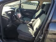 ✅ 2017 Ford C-Max SE • VIN: 1FADP5EUXHL104811 • Lot: 82498685. Wystawiony na Copart z przebiegiem 158 124 mil. Bezpłatny archiwum sprzedaży aukcyjnych z USA i szczegółowy raport historii pojazdu na DreamBid. Zdjęcie 7.