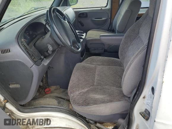 ✅ 1999 Dodge Cargo • VIN: 2B7JB21Y9XK508488 • Lot: 64641814. Listed on Copart with Not provided. Free auction sales archive from the USA and detailed vehicle history report at DreamBid. Image 7.