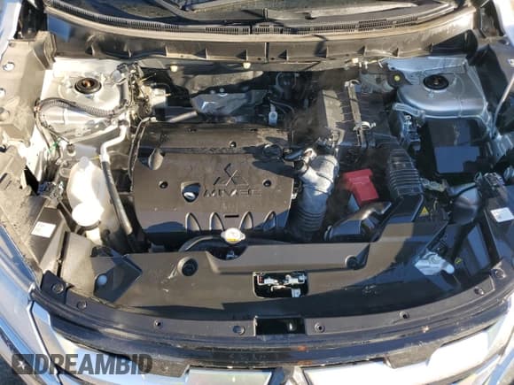 ✅ 2020 Mitsubishi Outlander SE • VIN: JA4AP4AU6LU004439 • Лот: 92647145. Опубликован ранее на Copart с пробегом 92 802 миль. Бесплатный доступ к архиву аукционных продаж из США и подробный отчёт об истории автомобиля на DreamBid. Изображение 12.