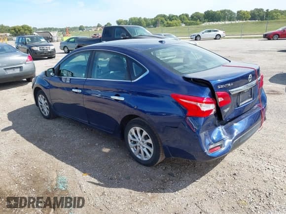 ✅ 2018 Nissan Sentra S • VIN: 3N1AB7AP7JY294753 • Лот: 43190880. Опубликован ранее на IAAI с пробегом 66 833 миль. Бесплатный доступ к архиву аукционных продаж из США и подробный отчёт об истории автомобиля на DreamBid. Изображение 3.