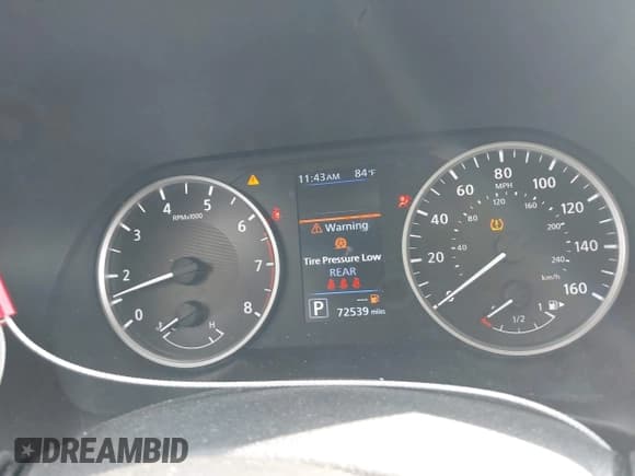 ✅ 2024 Nissan Sentra S • VIN: 3N1AB8BVXRY240524 • Lot: 43519731. Listed on IAAI with 72,539 mi. Free auction sales archive from the USA and detailed vehicle history report at DreamBid. Image 7.