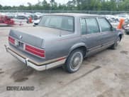 ✅ 1989 Buick Park Avenue • VIN: 1G4CW54C1K1601648 • Lot: 42887106. Wystawiony na IAAI z przebiegiem 3 014 mil. Bezpłatny archiwum sprzedaży aukcyjnych z USA i szczegółowy raport historii pojazdu na DreamBid. Zdjęcie 4.