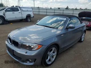 ✅ 2013 BMW 1 Series 128i • VIN: WBAUL7C57DVU09353 • Лот: 68222925. Опубликован ранее на Copart с пробегом 45 881 миль. Бесплатный доступ к архиву аукционных продаж из США и подробный отчёт об истории автомобиля на DreamBid. Изображение 1.