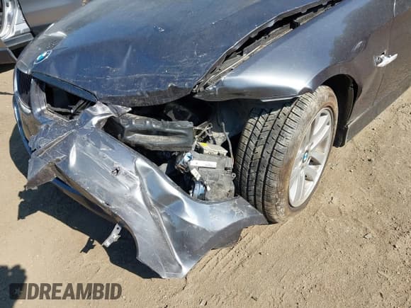 ✅ 2007 BMW 3 Series 328i • VIN: WBAVA33527PV65280 • Lot: 43126029. Listed on IAAI with Not provided. Free auction sales archive from the USA and detailed vehicle history report at DreamBid. Image 6.