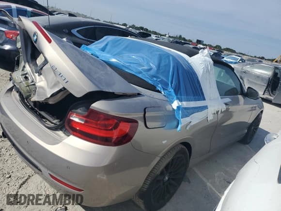 ✅ 2017 BMW 2 Series 230i • VIN: WBA2K9C35H7A26285 • Lot: 91405625. Listed on Copart with 42,406 mi. Free auction sales archive from the USA and detailed vehicle history report at DreamBid. Image 3.