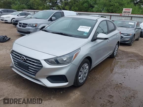 ✅ 2019 Hyundai Accent SE • VIN: 3KPC24A33KE060162 • Лот: 41921814. Опубликован ранее на IAAI с пробегом 83 793 миль. Бесплатный доступ к архиву аукционных продаж из США и подробный отчёт об истории автомобиля на DreamBid. Изображение 2.
