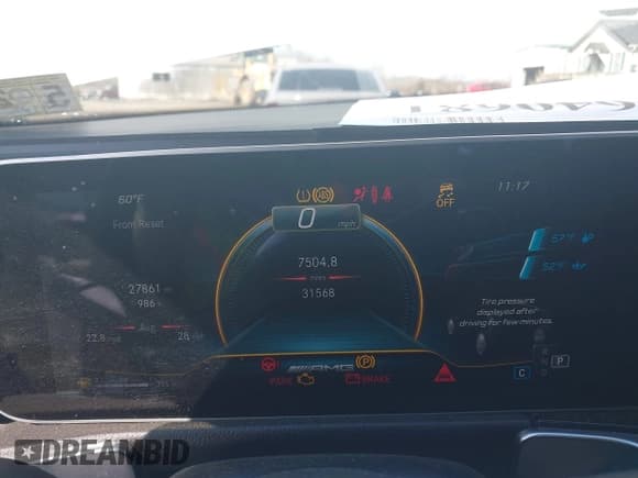 ✅ 2021 Mercedes-Benz GLB 35 AMG • VIN: W1N4M5BB0MW150820 • Lot: 41640681. Wystawiony na IAAI z przebiegiem 31 568 mil. Bezpłatny archiwum sprzedaży aukcyjnych z USA i szczegółowy raport historii pojazdu na DreamBid. Zdjęcie 7.