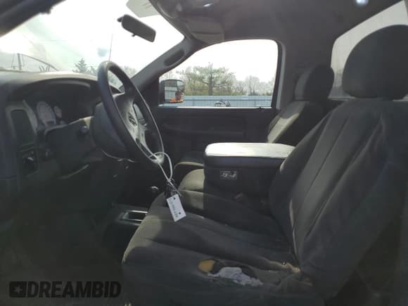 ✅ 2003 Dodge 1500 ST • VIN: 1D7HU16D63J636157 • Лот: 53252405. Опубликован ранее на Copart с пробегом 194 732 миль. Бесплатный доступ к архиву аукционных продаж из США и подробный отчёт об истории автомобиля на DreamBid. Изображение 7.