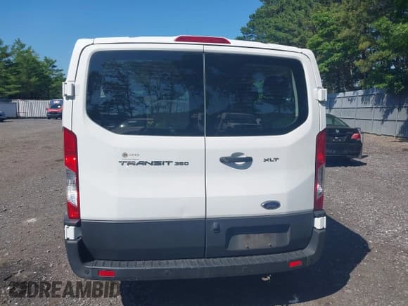 ✅ 2021 Ford Transit Passenger XL • VIN: 1FBAX2Y80MKA30684 • Lot: 42537249. Listed on IAAI with 79,669 mi. Free auction sales archive from the USA and detailed vehicle history report at DreamBid. Image 16.
