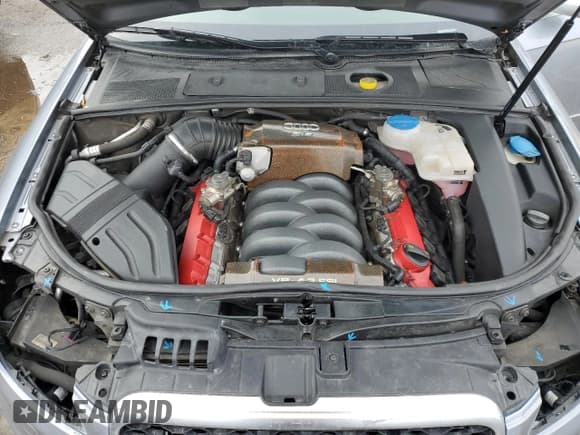 ✅ 2008 Audi RS 4 • VIN: WUADU78E78N900345 • Lot: 45153045. Wystawiony na Copart z przebiegiem 142 835 mil. Bezpłatny archiwum sprzedaży aukcyjnych z USA i szczegółowy raport historii pojazdu na DreamBid. Zdjęcie 11.