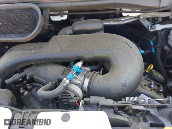 ✅ 2017 Ford Transit XL • VIN: 1FBAX2CM1HKA64904 • Lot: 42394722. Wystawiony na IAAI z przebiegiem 71 864 mil. Bezpłatny archiwum sprzedaży aukcyjnych z USA i szczegółowy raport historii pojazdu na DreamBid. Zdjęcie 10.