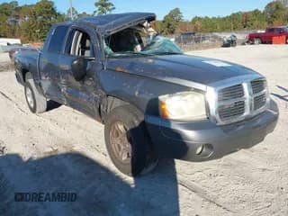 ✅ 2006 Dodge Dakota SLT • VIN: 1D7HE48N46S523939 • Lot: 43724699. Listed on IAAI with 168,366 mi. Free auction sales archive from the USA and detailed vehicle history report at DreamBid. Image 1.
