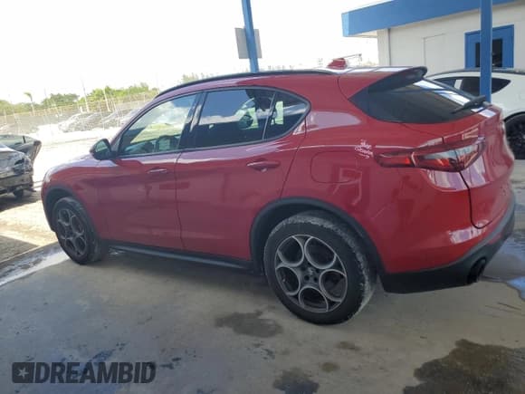 ✅ 2022 Alfa Romeo Stelvio Sprint • VIN: ZASPAJAN8N7D24542 • Lot: 64621295. Wystawiony na Copart z przebiegiem 40 720 mil. Bezpłatny archiwum sprzedaży aukcyjnych z USA i szczegółowy raport historii pojazdu na DreamBid. Zdjęcie 2.
