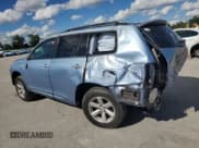 ✅ 2010 Toyota Highlander • VIN: 5TDZK3EH7AS012064 • Lot: 86644485. Listed on Copart with 254,893 mi. Free auction sales archive from the USA and detailed vehicle history report at DreamBid. Image 2.