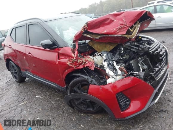 ✅ 2023 Nissan Kicks SR • VIN: 3N1CP5DV1PL514113 • Лот: 43542652. Опубликован ранее на IAAI с пробегом 51 528 миль. Бесплатный доступ к архиву аукционных продаж из США и подробный отчёт об истории автомобиля на DreamBid. Изображение 1.